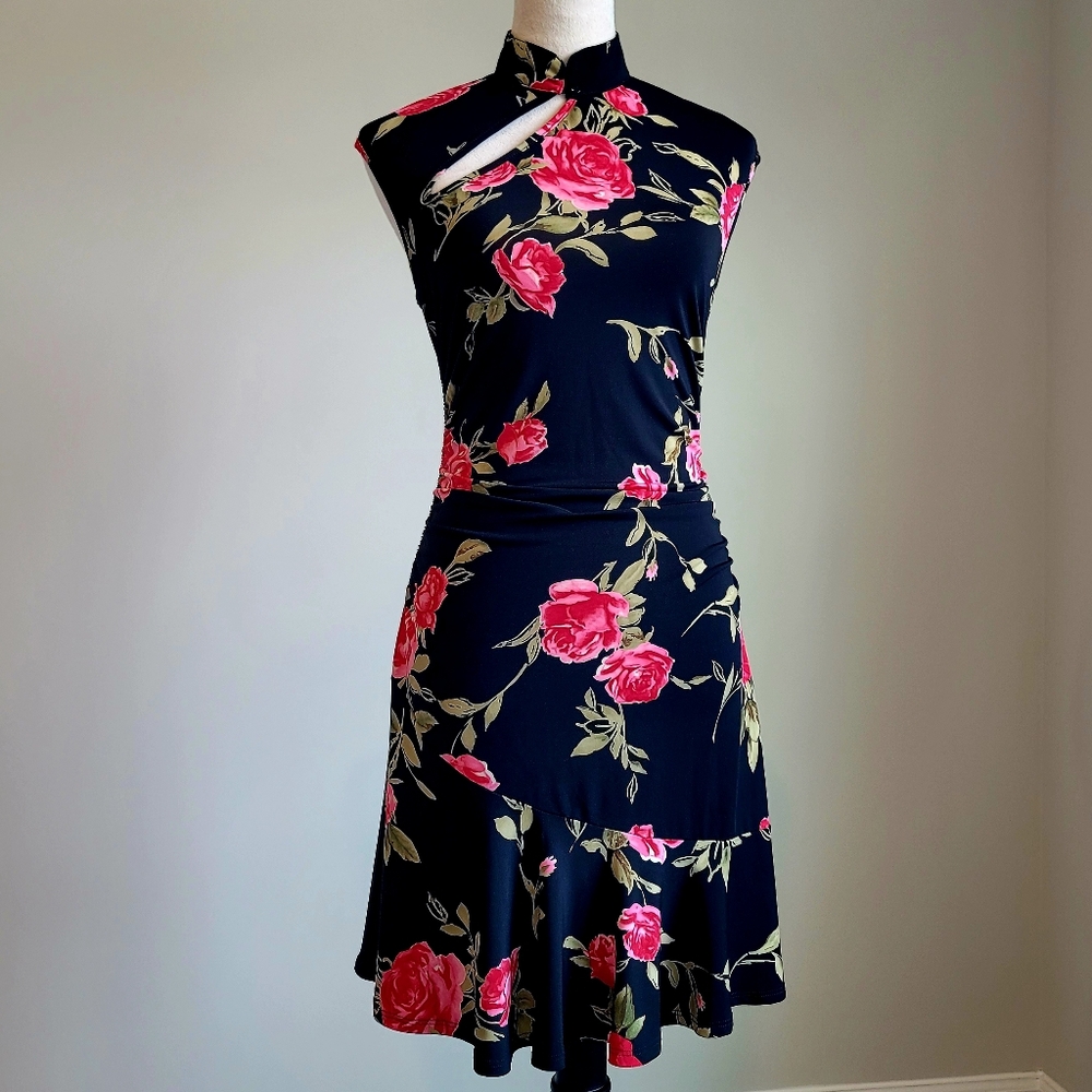 NWOT Guess Collection Mid-Length Dress Black W/Roses Print Asymmetrical Front M